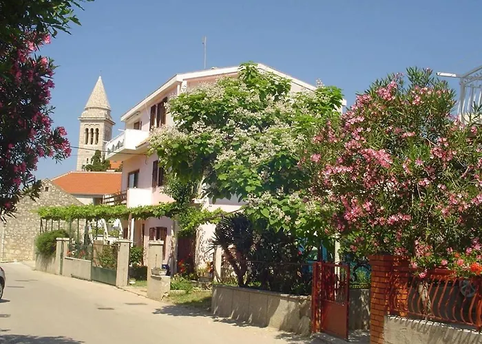 Apartman A&n Pako Tane - Two Bedroom With Terrace A3 Pakostane